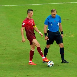 10 Things Only Cristiano Ronaldo Did in Football