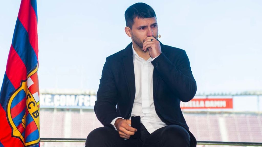 A VERY EMOTIONAL KUN AGÜERO GIVES HIS FAREWELL SPEECH