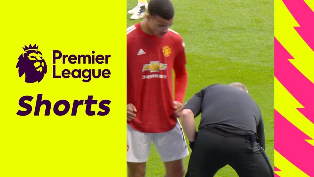 When Mason Greenwood nutmegged the ref #Shorts