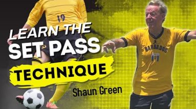 SoccerCoachTV - Teach your players "The Set Pass".