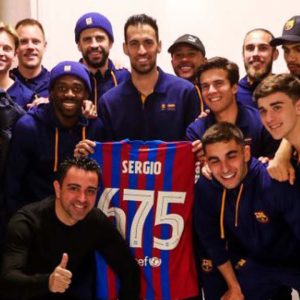 FIRST TEAM CELEBRATES SERGIO BUSQUETS REACHING 675 GAMES FOR BARÇA 🔵🔴