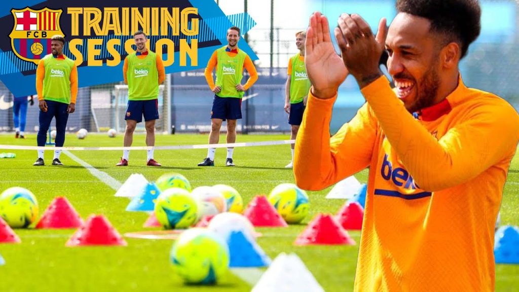 FOOTBALL PÉTANQUE. AUBA AMAZING "ELÁSTICA" SKILL ⚽ 🎯