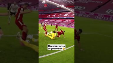 Double save? Triple save?? 🤯🧤 • Yann Sommer vs. FC Bayern