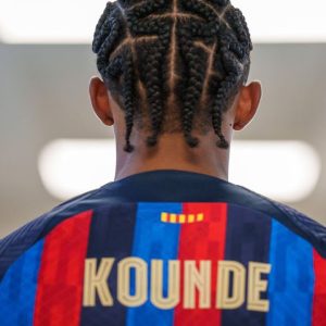 KOUNDE'S FIRST TOUCHES AS A BARÇA PLAYER I OFFICIAL PRESENTATION ⚽🔵🔴