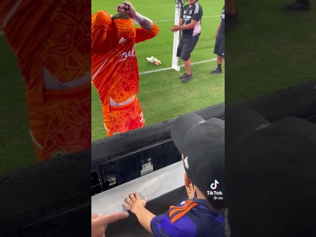 Imagine beating Stefan Frei in Rock Paper Scissors?! #mls #Soccer #Soundersfc #shorts