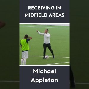 Receiving in Midfield Areas | Michael Appleton ⚽️ #shorts