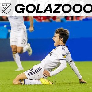 GOLAZO! Riqui Puig's First MLS Goal