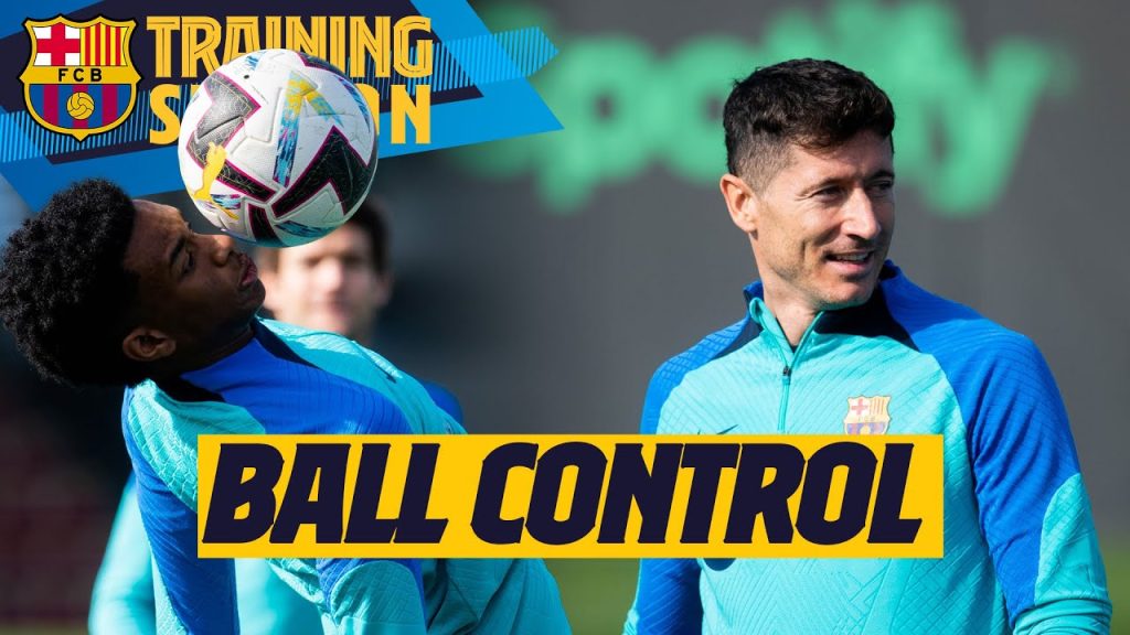 LEWY, PEDRI SHOW OFF THEIR MAGIC TOUCH. THE BALL FALLS FROM THE SKY AND... ⚽✨