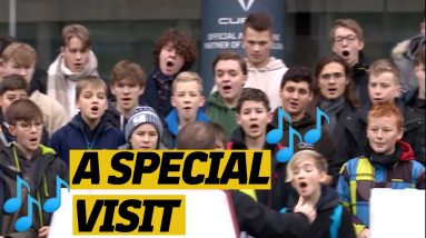 🎵😄GERMAN CHOIR CHILDREN VISIT THE SPOTIFY CAMP NOU 🎵