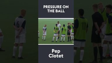 Pressure on the ball | Pep Clotet 🗣 #shorts