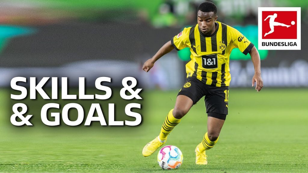 Youssoufa Moukoko - Magical Skills & Goals