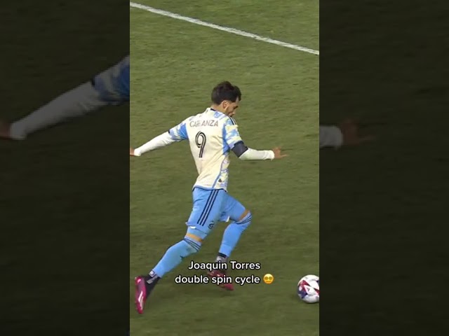 Joaquin Torres puts the defense in a blender #shorts