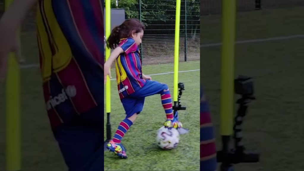 7 YEAR OLD MINI MESSI TRAINING! π€―π€© #Shorts 3 1707071029 maxresdefault