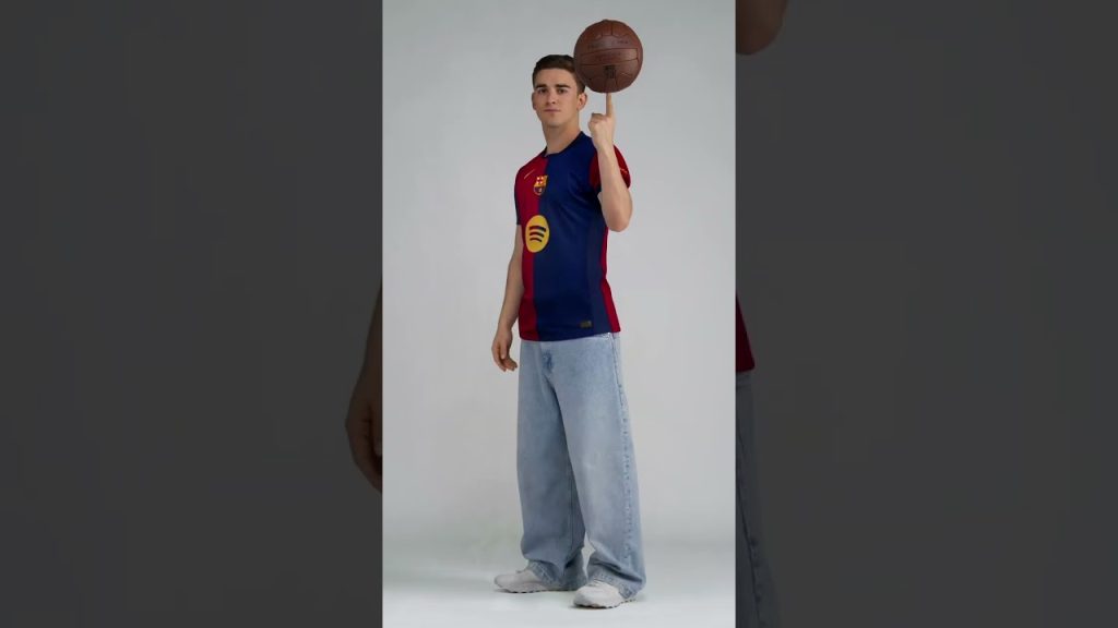 Pick your kit for the new season π #fcbarcelona #pedri #gavi 5 1721681670 maxresdefault