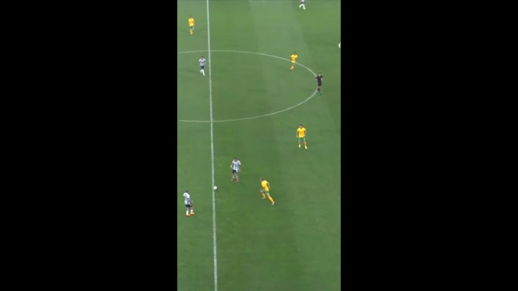 🫣 ¡IBA A SER UN GOLAZO! Messi la bombea pero no la culmina 7 1726390603 maxresdefault
