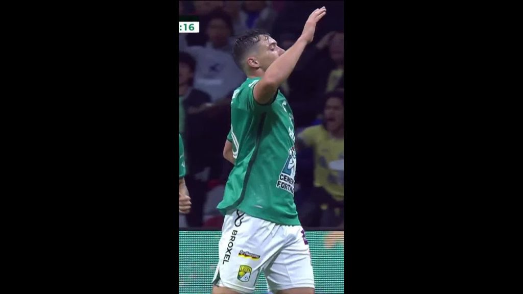 ¡LA LEY DEL EX! 🦁⚽️ Viñas le marca al América y EN EL AZTECA #shorts #ligamx 3 1731515125 maxresdefault