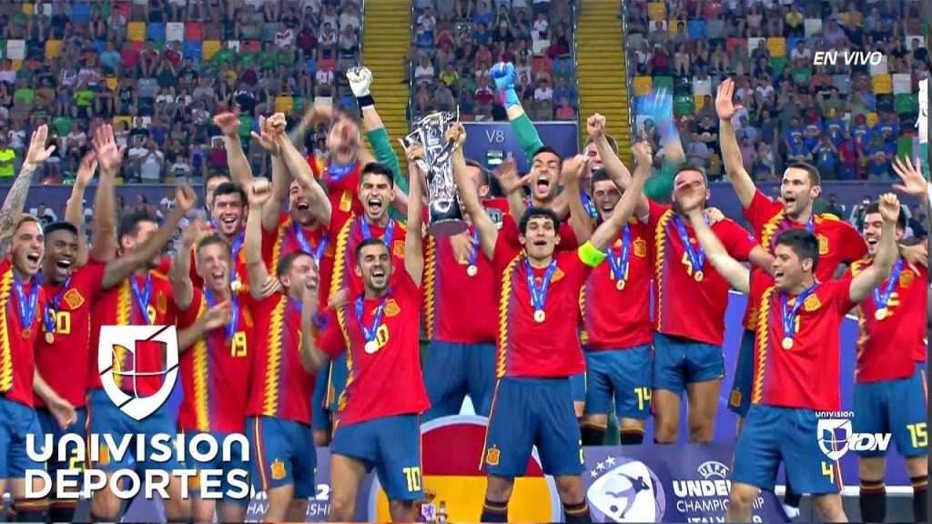 ¡Campeones! La celebración de España al coronarse en el Europeo Sub-21 9 1736419165 maxresdefault