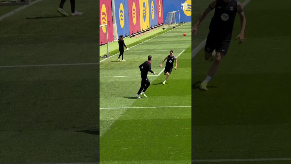 Szczęsny's natural position is striker💥#fcbarcelona #shorts #szczęsny 9 1748180185 maxresdefault