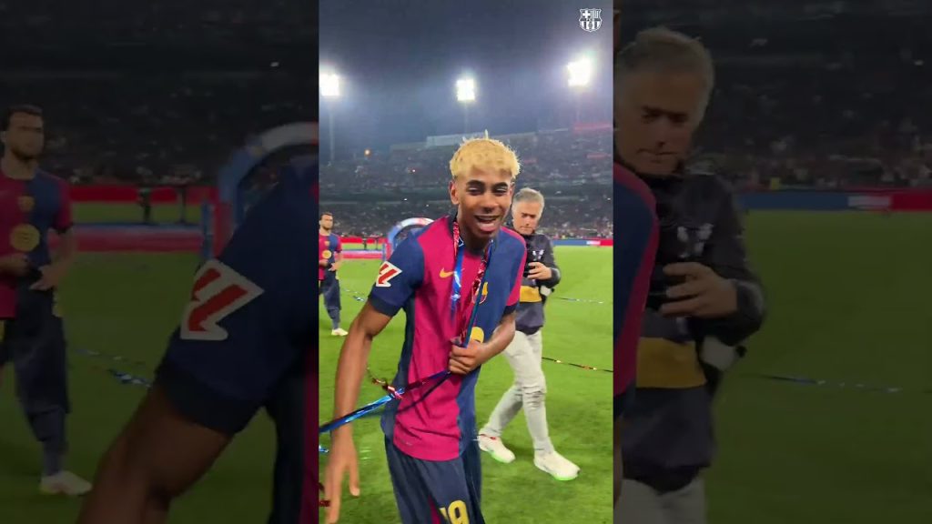 🕺🏽The champions dance 🐱 #fcbarcelona #shorts 9 1748222906 maxresdefault