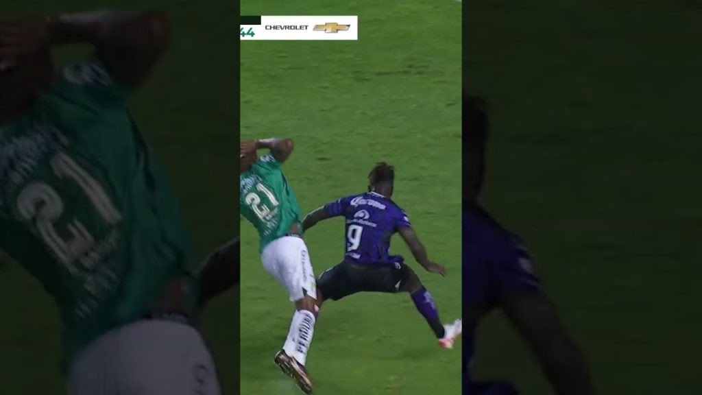 ¡LOCURA TOTAL! 😵💫 Gol de Mazatlán de penal y lo anulan con el VAR #shorts #ligamx 1 1748707232 maxresdefault