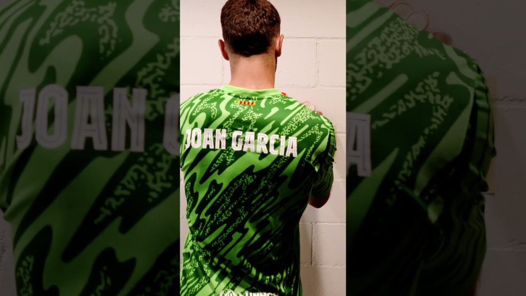 Joan Garcia és culer. And he's ready for the showtime 🧤 7 1751100446 maxresdefault