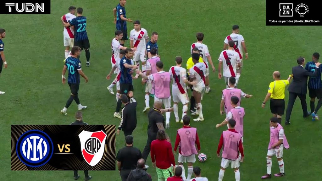 ¡HAY BRONCA! Acaban mal | Inter de Milán 2-0 River Plate | Mundial de Clubes de la FIFA - J3 2025 4 1752747206 maxresdefault