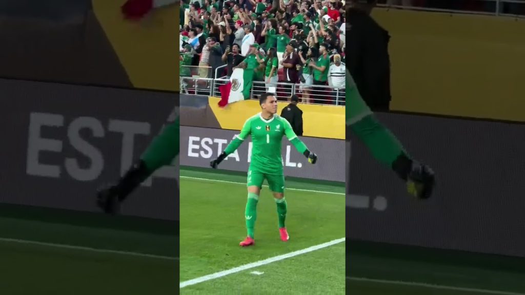 ¡LO VIVE COMO NADIE! El festejo de Malagón ante Honduras 2 1753685980 maxresdefault