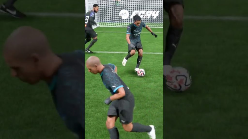 🇧🇷ronaldinho⚽ #shorts #FC24 #ロナウジーニョ #football #skill #soccer #games #gaming #ronaldinho 8 1754961092 maxresdefault
