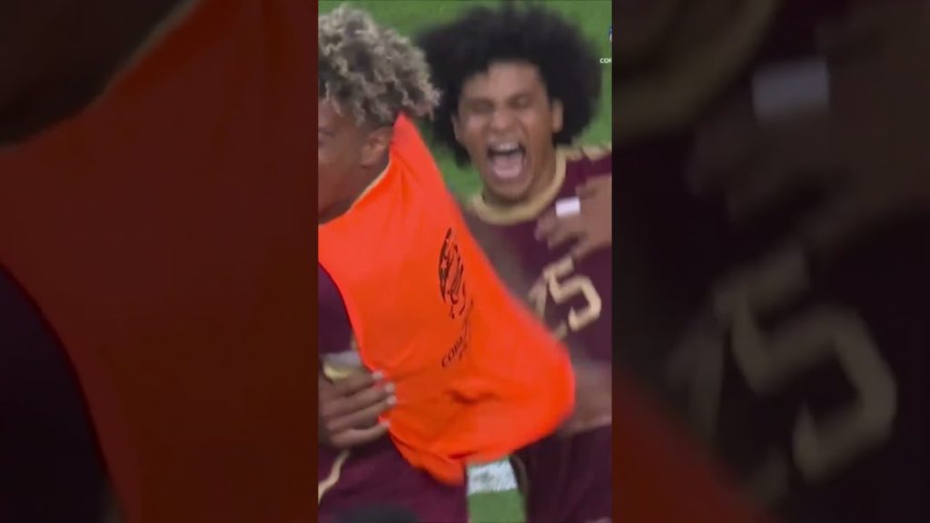 ¡SE EQUIVOCÓ! Penal claro cometido por Quiñones #shorts 1 1756817685 maxresdefault
