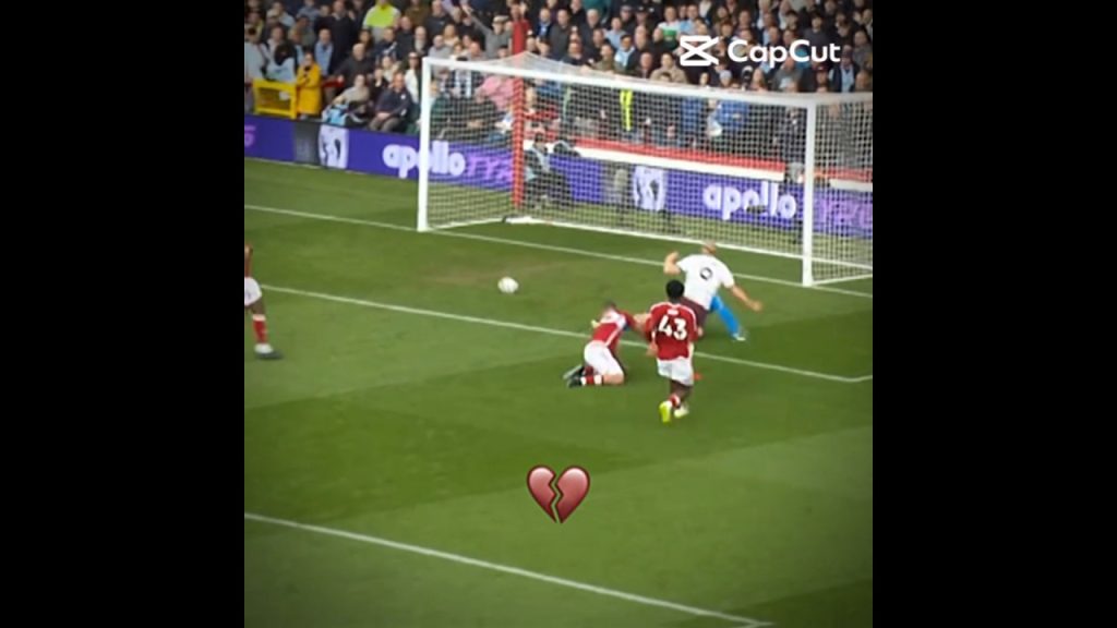 hidden X Pep Guardiola skills#football #shorts #soccer #...☠️🤯☠️ 2 1767732211 maxresdefault