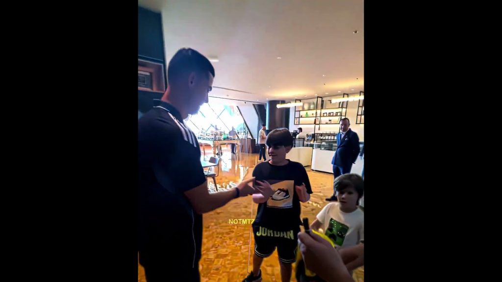 Fans showed respect to Ronaldo ..ππ₯ #football #edit #ronaldo #soccer #funny #viral #viralvideo 1 1779027597 maxresdefault