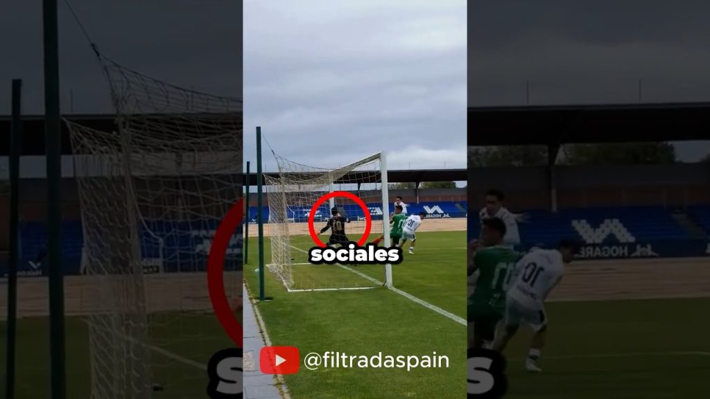 Fue gol!? 🤯🤯 #futbol #fútbol #football #soccer créditos a: cantera_pepinera en IG 2 1779283442 maxresdefault