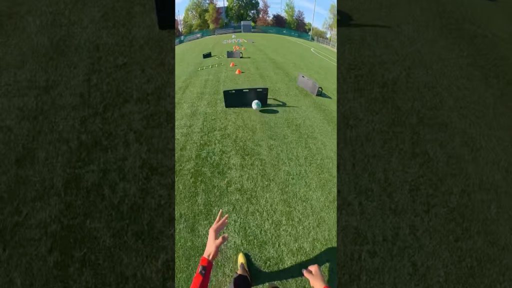 INSANE MESSI AGILITY DRIBBLING DRILL🔥 #soccer #footballskills #skills #footwork #futbol #football 8 1780411738 maxresdefault