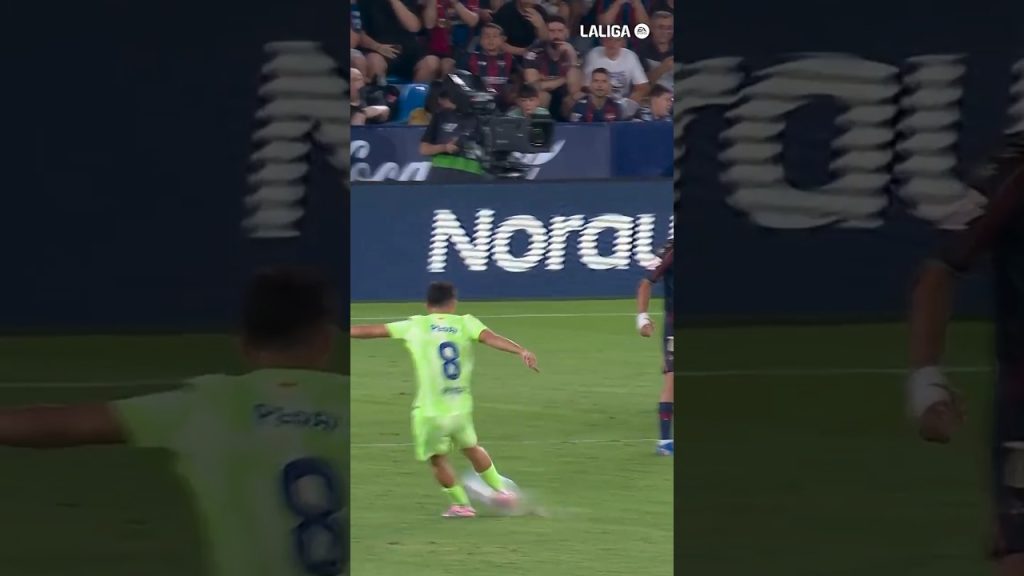Pedri’s talent has no limits 🧙🏻 #shorts #fcbarcelona #pedri 10 1781340235 maxresdefault