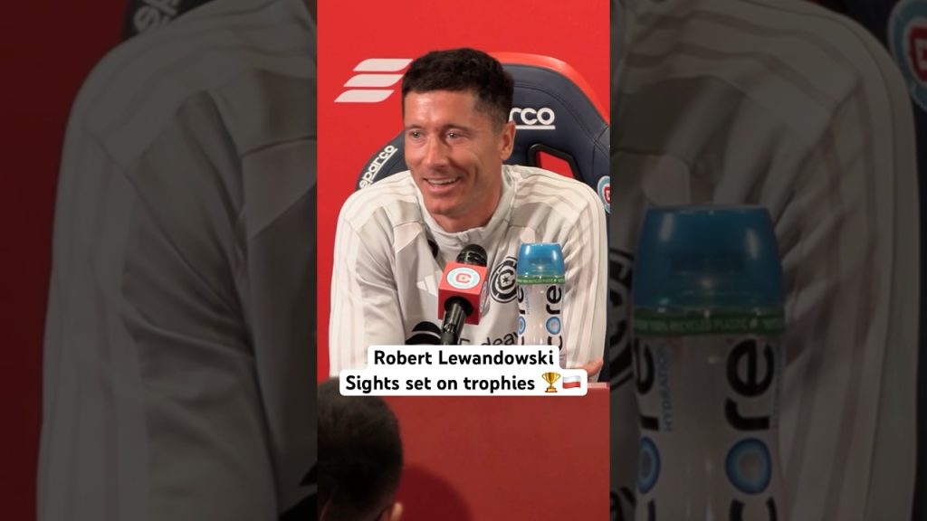 Robert Lewandowski hopes to bring trophies to the Chicago Fire 🏆🇵🇱 #barcelona #bayern 10 1784394835 maxresdefault